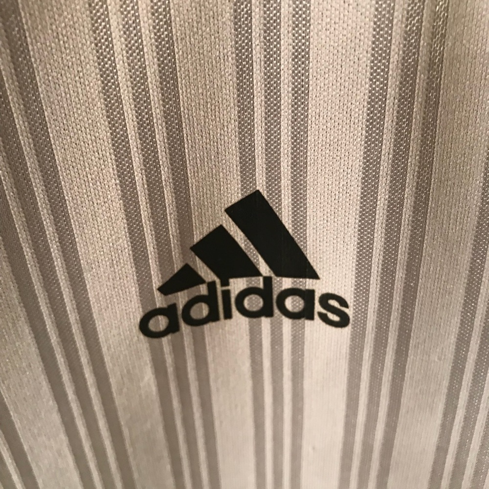 Addidas - Picture 2 of 4